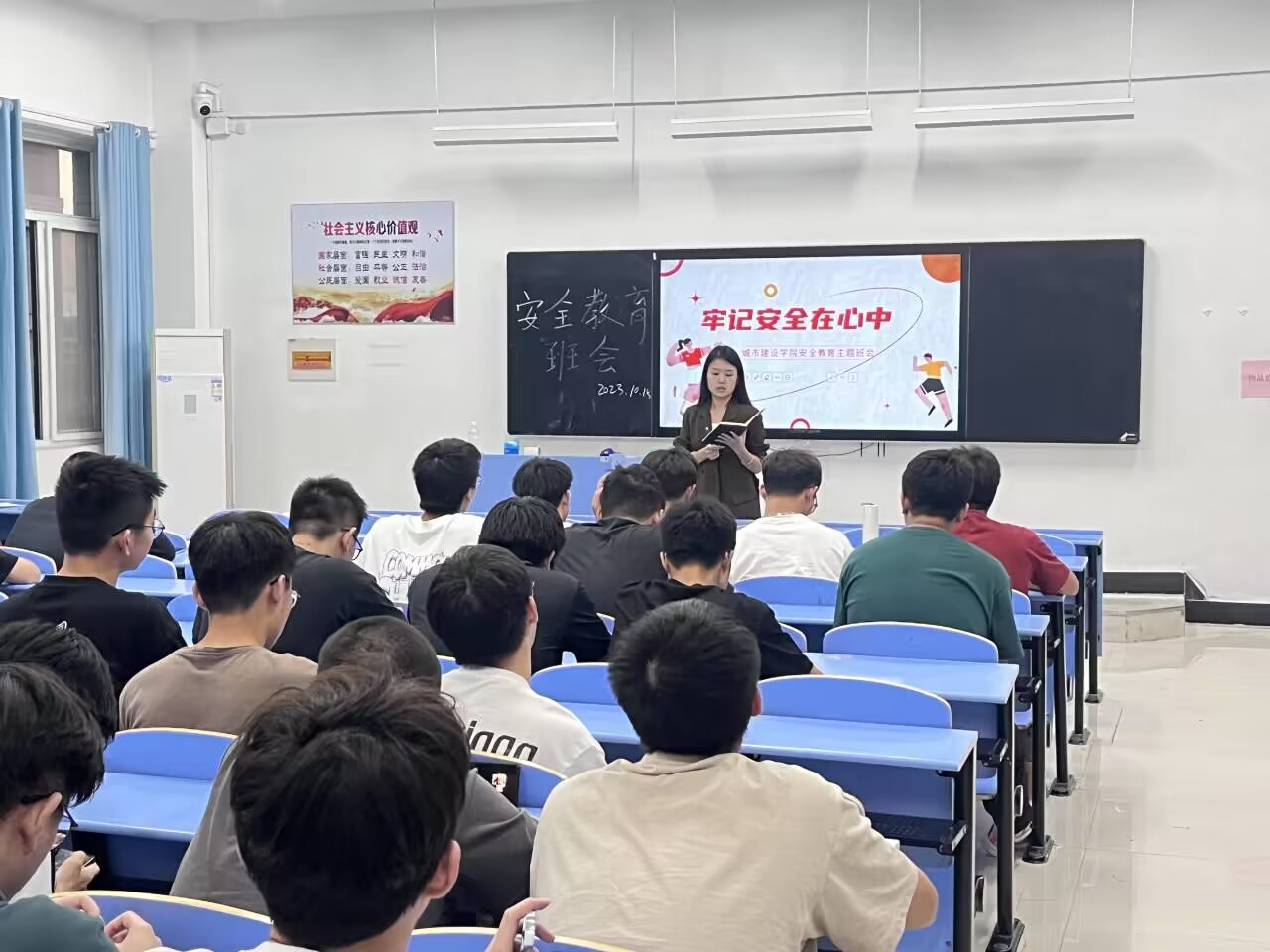 C5C8CE1EB1FFBACB2EA02A5EF144C73E.png C5C8CE1EB1FFBACB2EA02A5EF144C73E.png