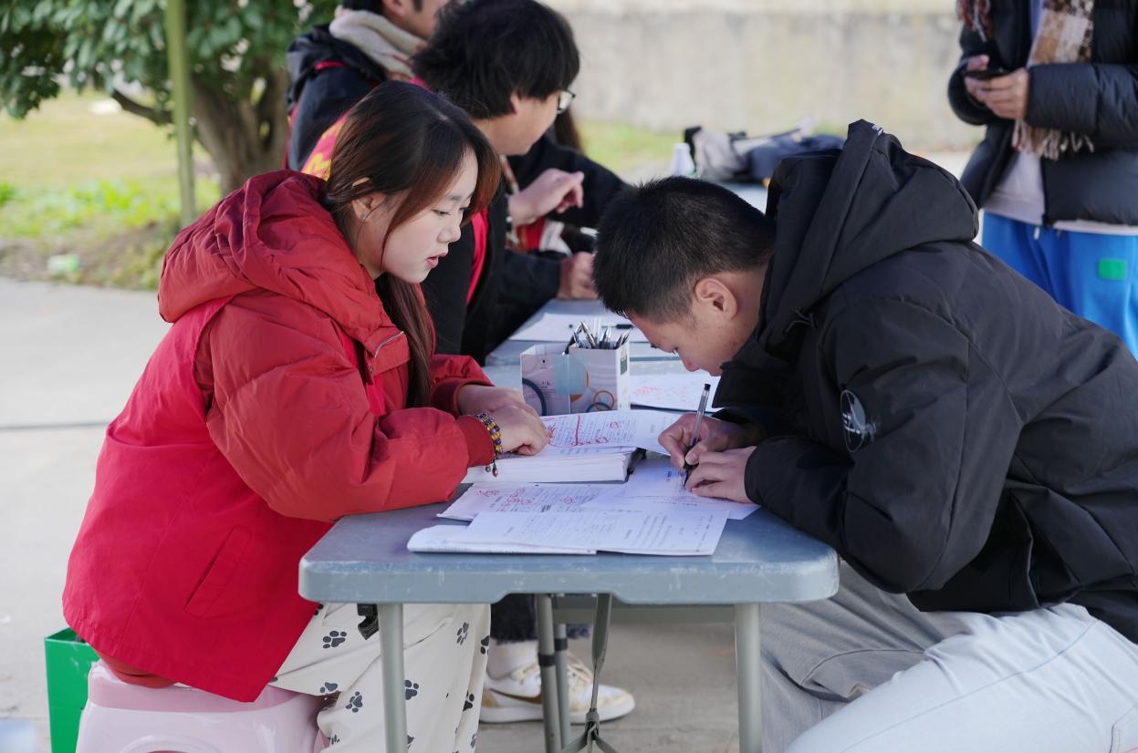 图示, 示意图

中度可信度描述已自动生成:ver1