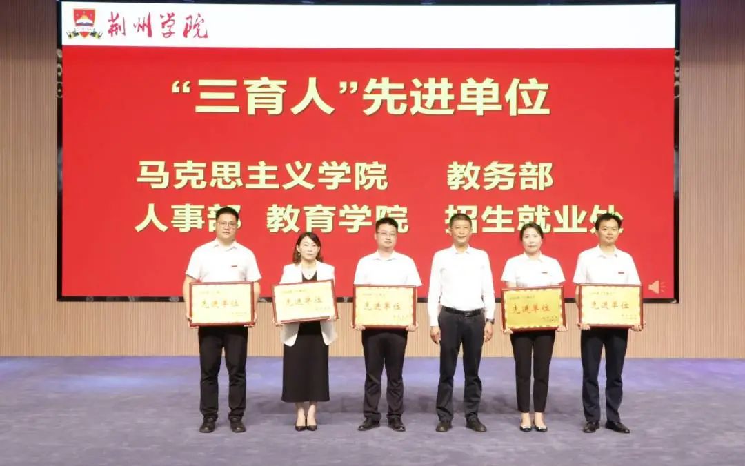 7b8ac692a5e2da4b52ea9f202e5dd4d8.jpg 7b8ac692a5e2da4b52ea9f202e5dd4d8.jpg