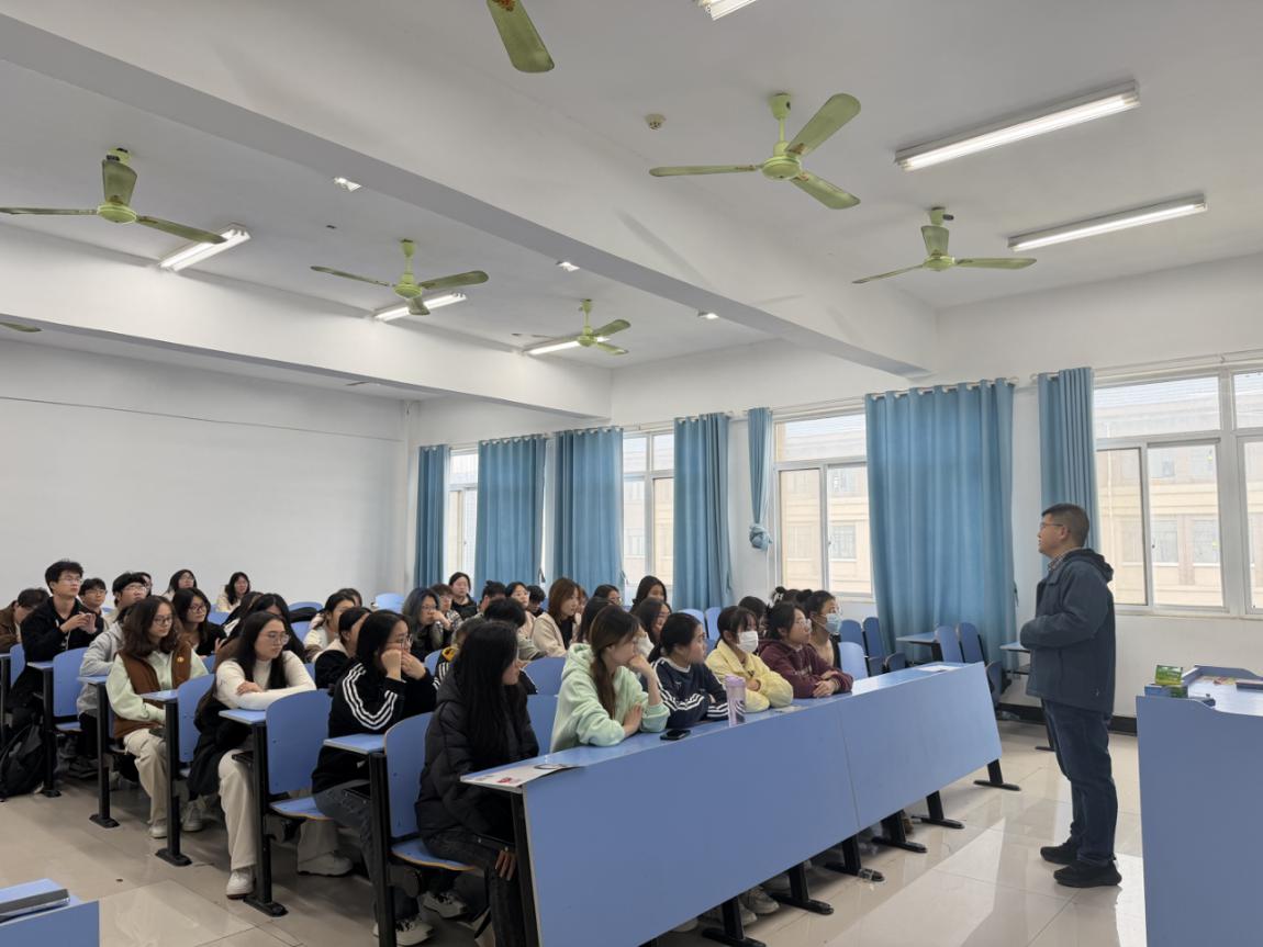 f239b317d92f40076a184342c9d7a864