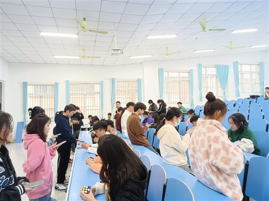 C:\Users\1\AppData\Local\Temp\WeChat Files\7e62a420873cbf8c89f17a930e76167.jpg