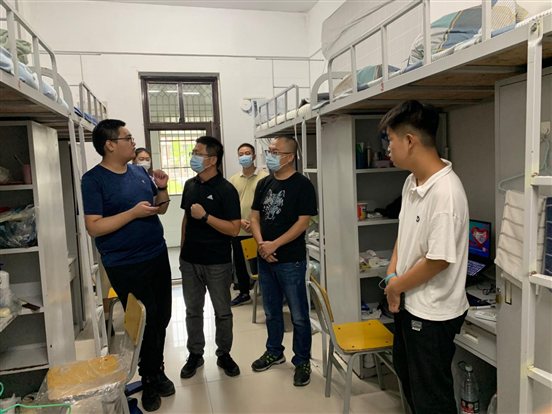 E4E8134D3F9786B55BB3E48F92ED7097