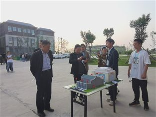 81F334DA22E2052438770F904E881499