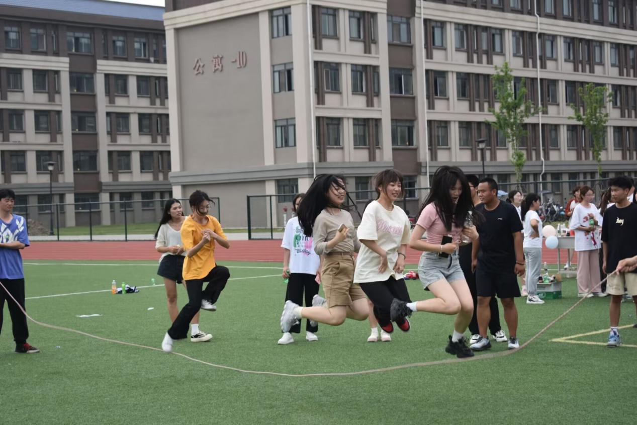 957D9395F0EFE68937EAB9FC4FA4D7FB