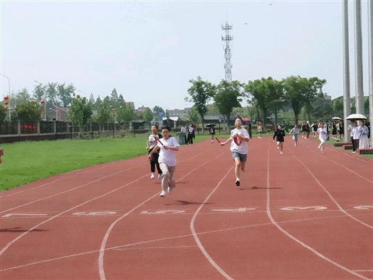 图示, 示意图
中度可信度描述已自动生成:ver1