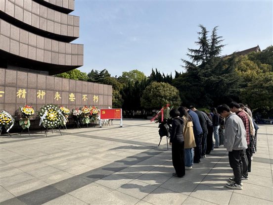 a000faa327042f556dadd7d60ba7058